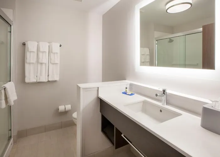 Hotel Express & - Bullhead By Ihg
